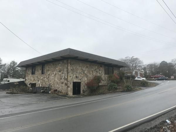 GREAT BANK / RETAIL CORNER: 3809 U.S. 11, Riceville, TN 37370